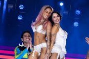 Lali, Tini y un cierre en River con beso, homenaje a Madonna y una postal inédita