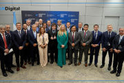 Argentina Week: Milei tuvo su foto con los 13 gobernadores que lo acompañaron a París