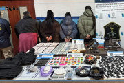 Golpe a banda narco en Fuerte Apache: siete detenidos y un arsenal secuestrado