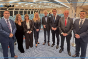 Karina, Santilli y Bullrich se sacaron la foto en el nuevo ferry 100 % eléctrico de Buquebus