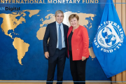 El FMI aprobó la tercera revisión y girará a la Argentina USD 900 millones