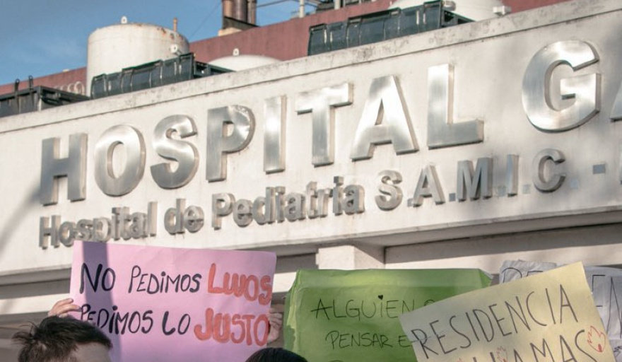Denuncian que el Gobierno usó $ 40 mil millones del Garrahan para timba financiera