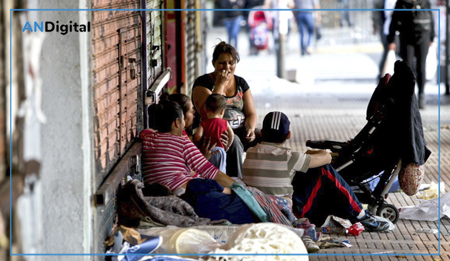 Una familia necesita más de $ 1.360.229 por mes para no caer en la pobreza