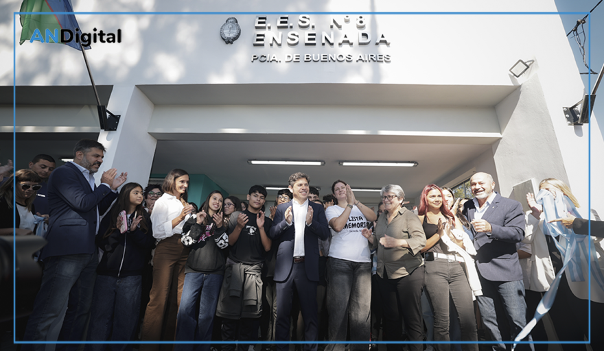 Kicillof inauguró un edificio escolar en Ensenada y cuestionó el ajuste de Milei
