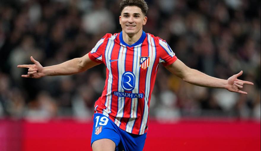 Julián Álvarez y el Atlético: la decisión que tomó el club tras los silbidos