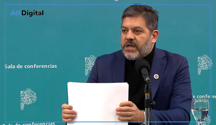 Carlos Bianco alertó por una situación “asfixiante” en la Argentina de Milei